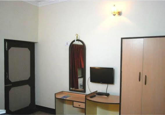 Venus Inn Bhubaneswar Zewnętrze zdjęcie