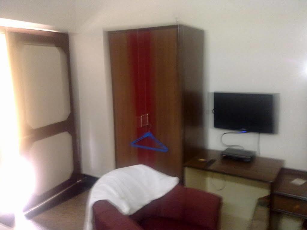 Venus Inn Bhubaneswar Zewnętrze zdjęcie